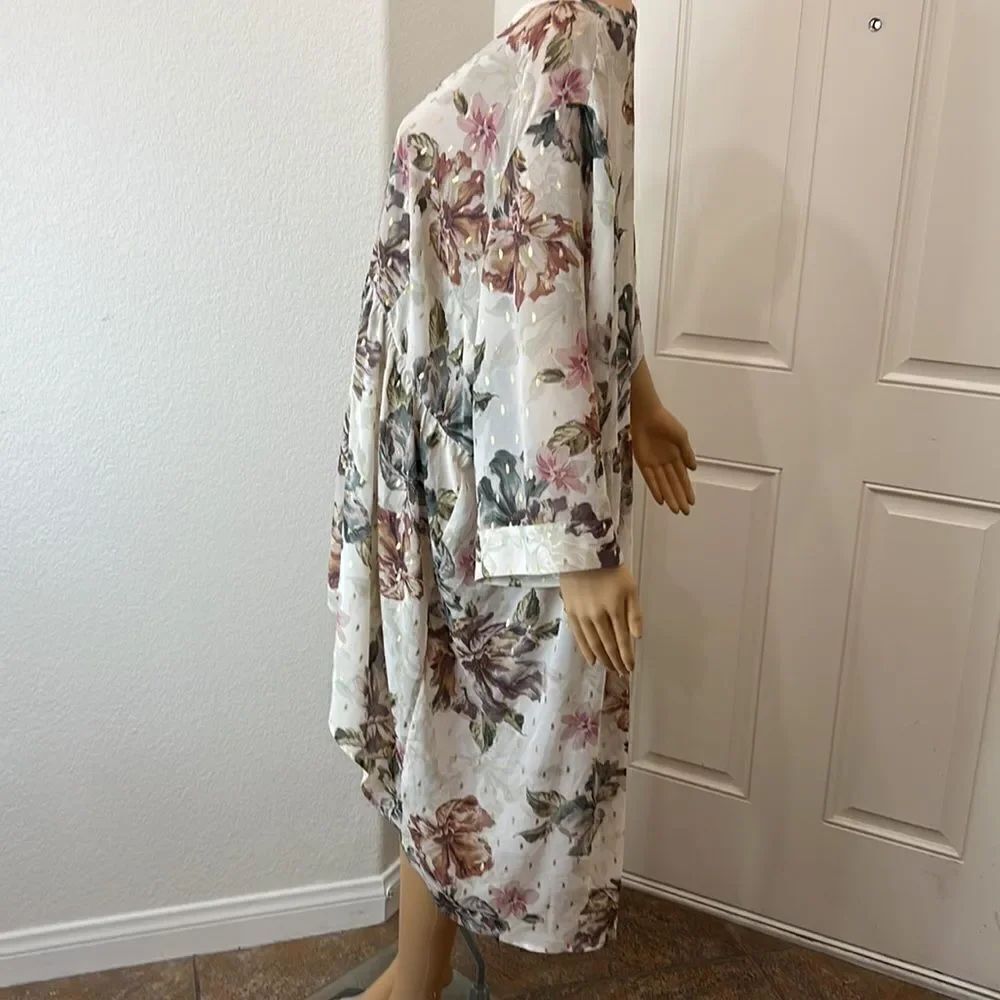 Torrid Sz 4 Tunic Top V Neck 3/4 Roll Up Sleeve High Low Floral Sheer Cover Up - Picture 4 of 10